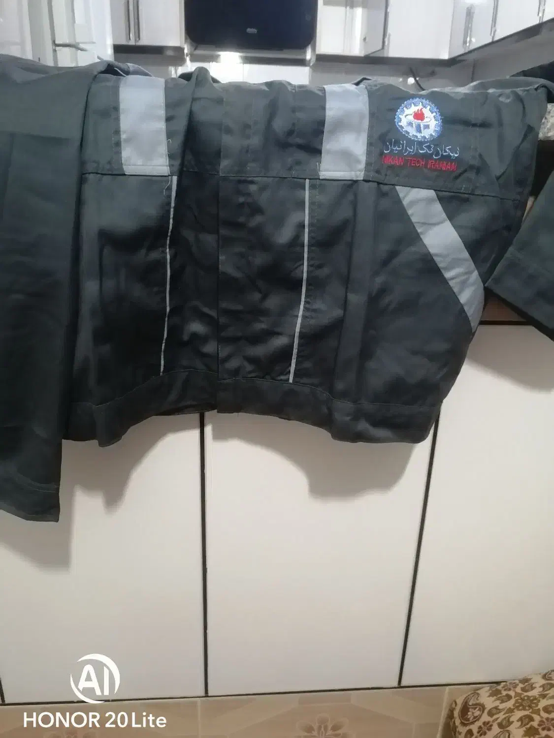 کفش|کیف، کفش، کمربند|خرم‌آباد, |دیوار