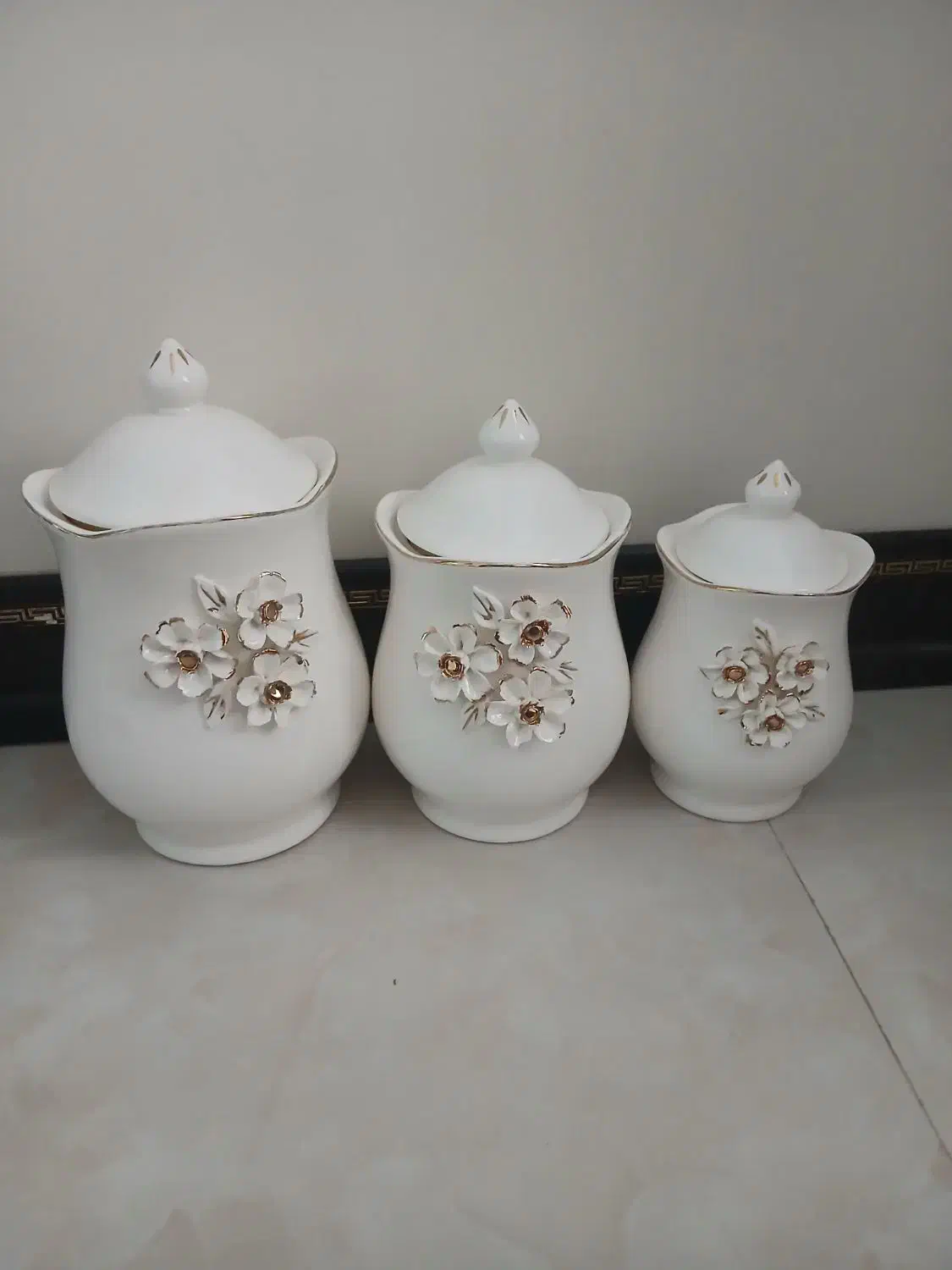 سه عددپاسماوری|ظروف سرو و پذیرایی|ری, شهید غیوری (ابن باویه)|دیوار