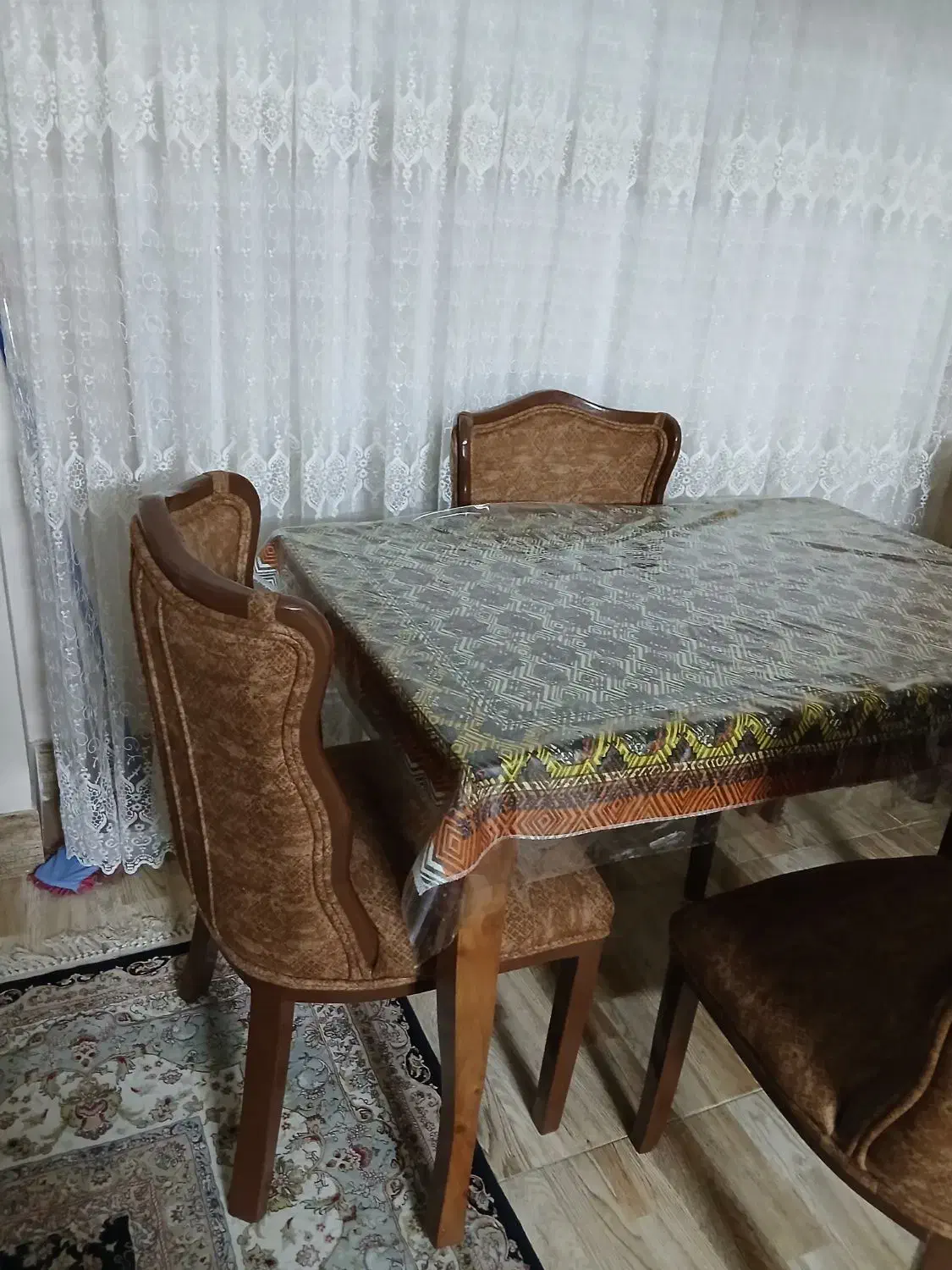 نهار خوری طرح فلامینگو|میز و صندلی غذاخوری|بجنورد, |دیوار