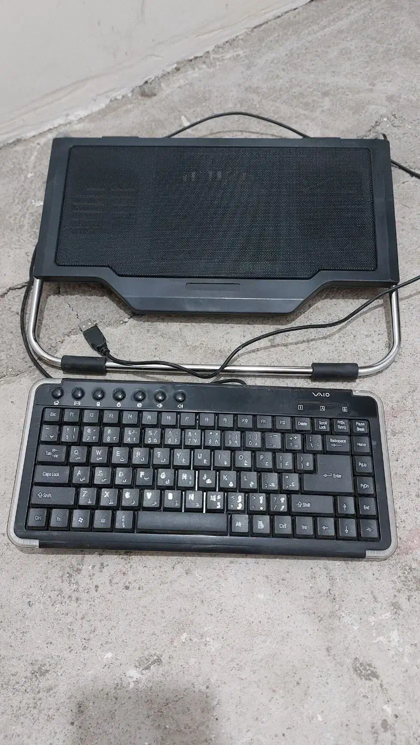 پایه فن دار با کیوورد|قطعات و لوازم جانبی رایانه|رشت, لاکانی|دیوار