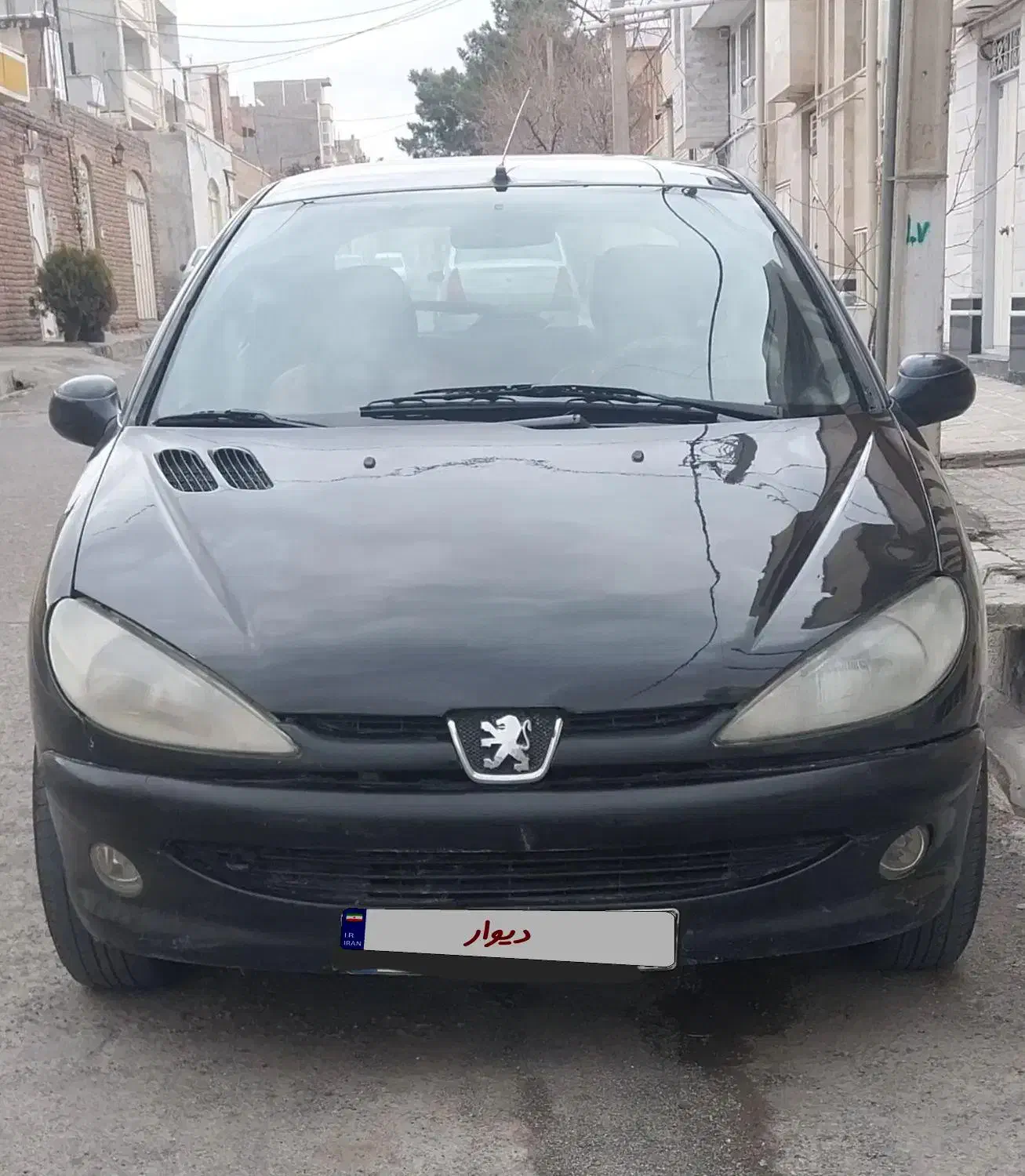 پژو ۲۰۶ مدل ۸۲|خودرو سواری و وانت|تبریز, |دیوار