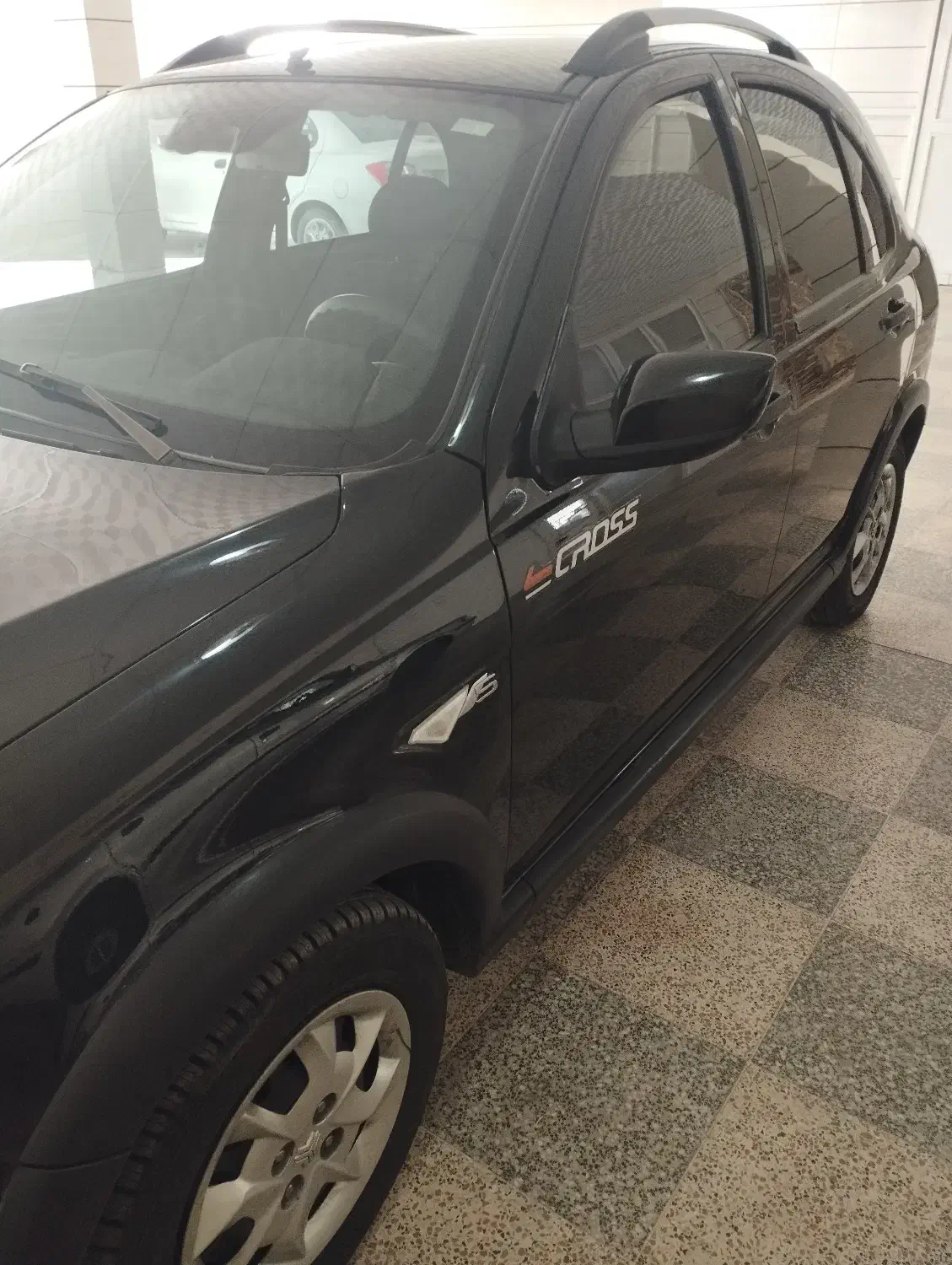 کوییک اس و ساینا اس|خودرو سواری و وانت|شیراز, درکی|دیوار