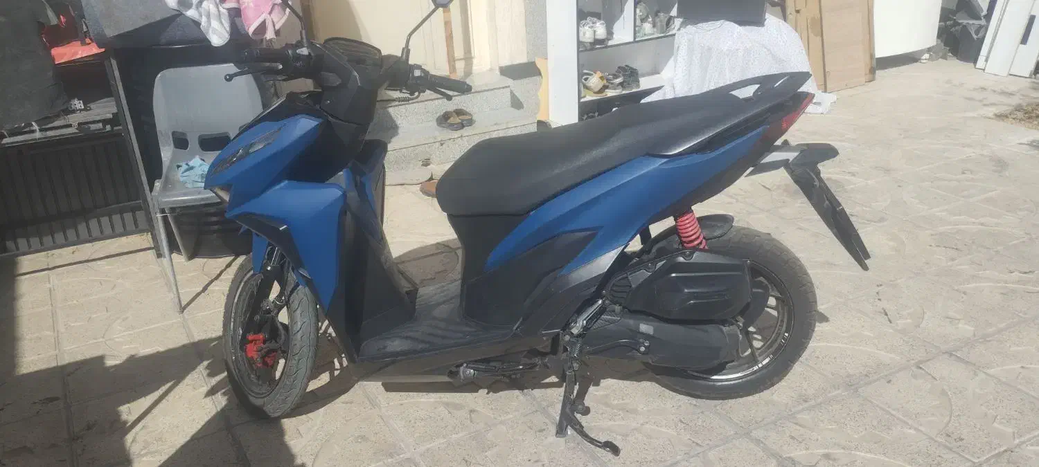 موتور کلیک|موتورسیکلت|صدرا-فارس, فاز ۱|دیوار