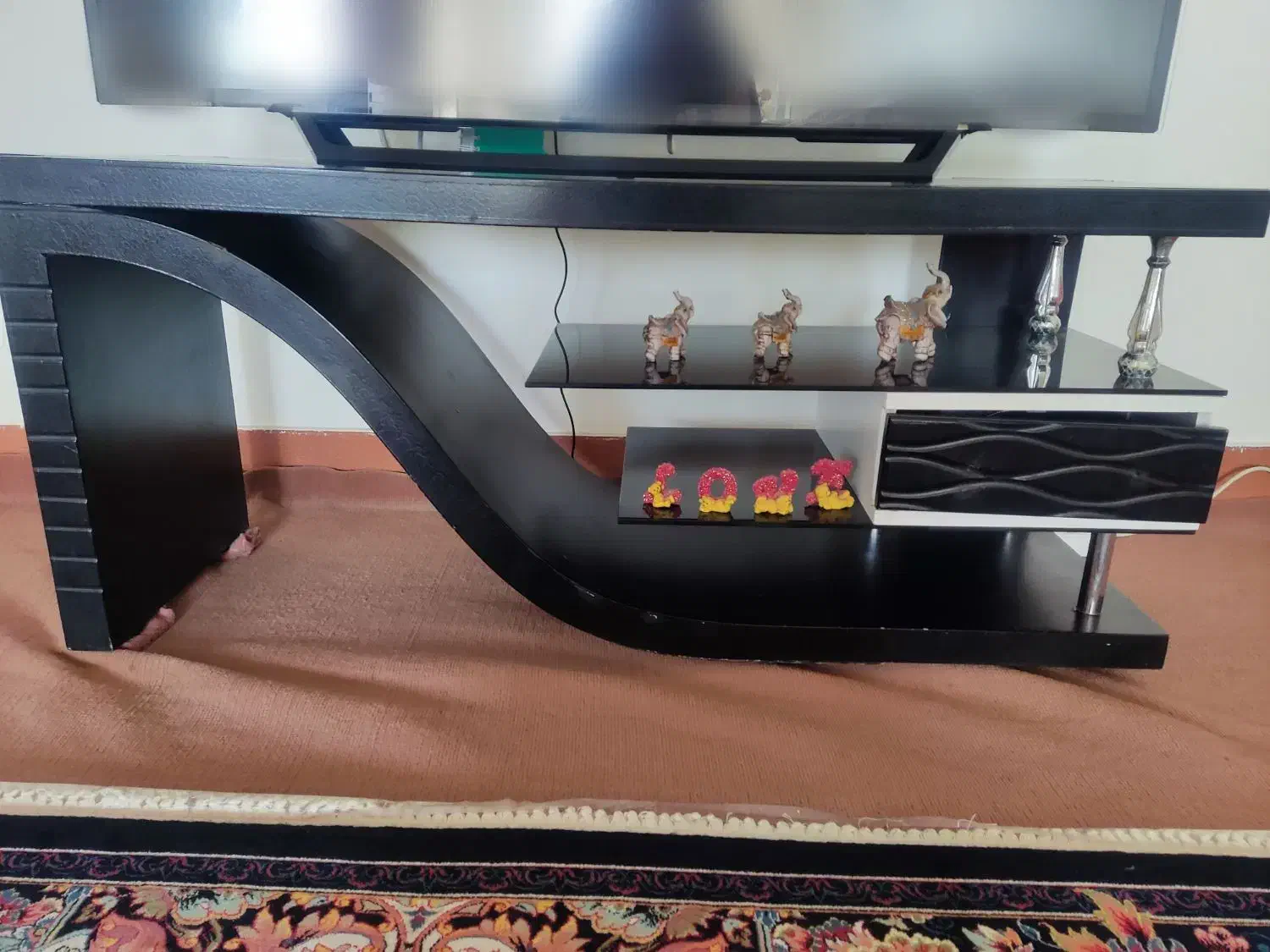 میز تلویزیون|میز تلویزیون|بروجرد, |دیوار