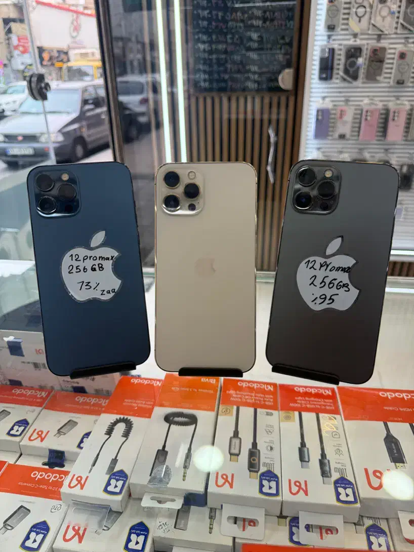 12 promax zaa|موبایل|کرج, مهرویلا جنوبی|دیوار