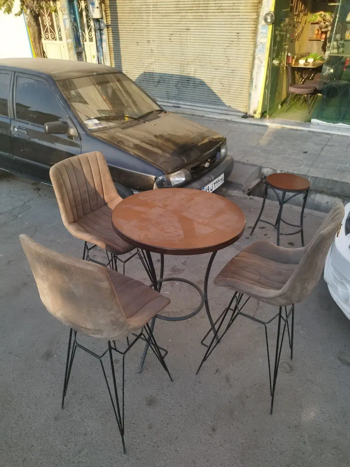 میز صندلی بلند کافه|میز و صندلی غذاخوری|گلستان (تهران), |دیوار