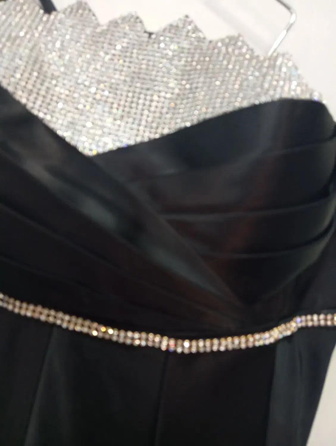 لباس مجلسی|لباس|شهرکرد, |دیوار