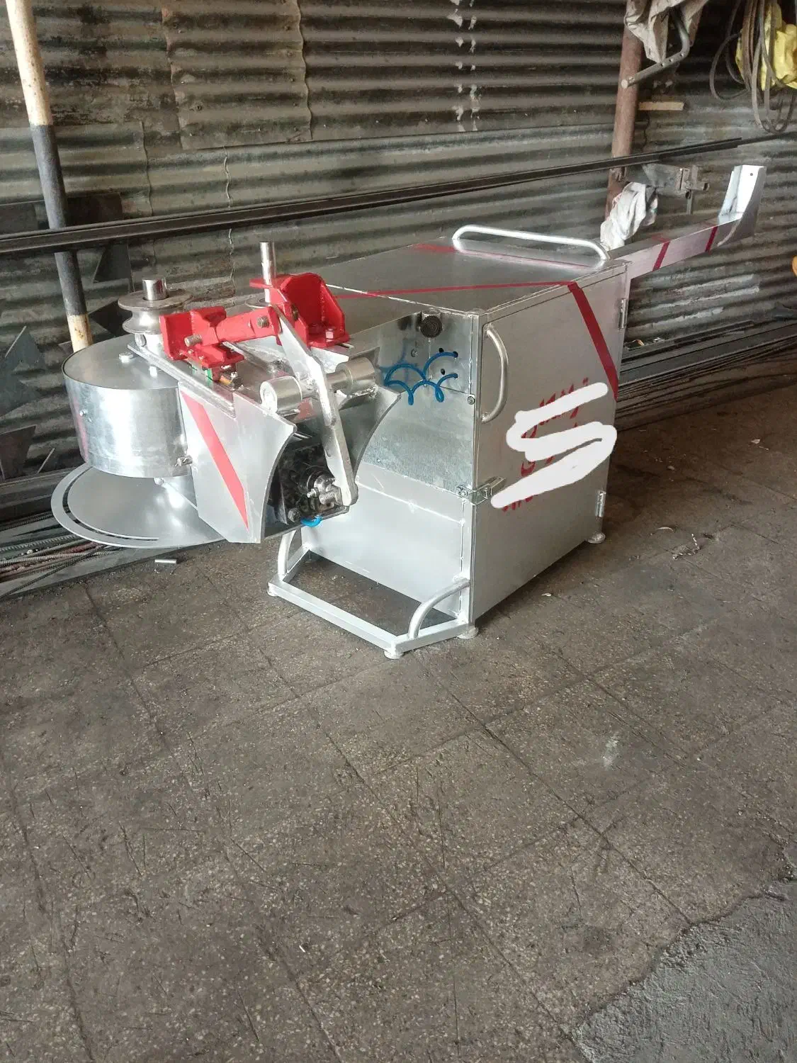 دستگاه خم کن لوله|ماشینآلات صنعتی|کاشمر, |دیوار