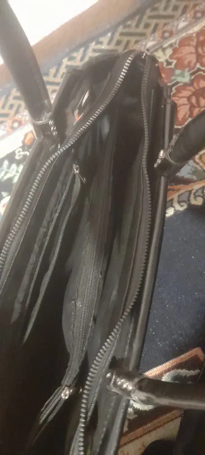 یک عدد کیف زنانه چرمی|کیف، کفش، کمربند|رضویه, |دیوار