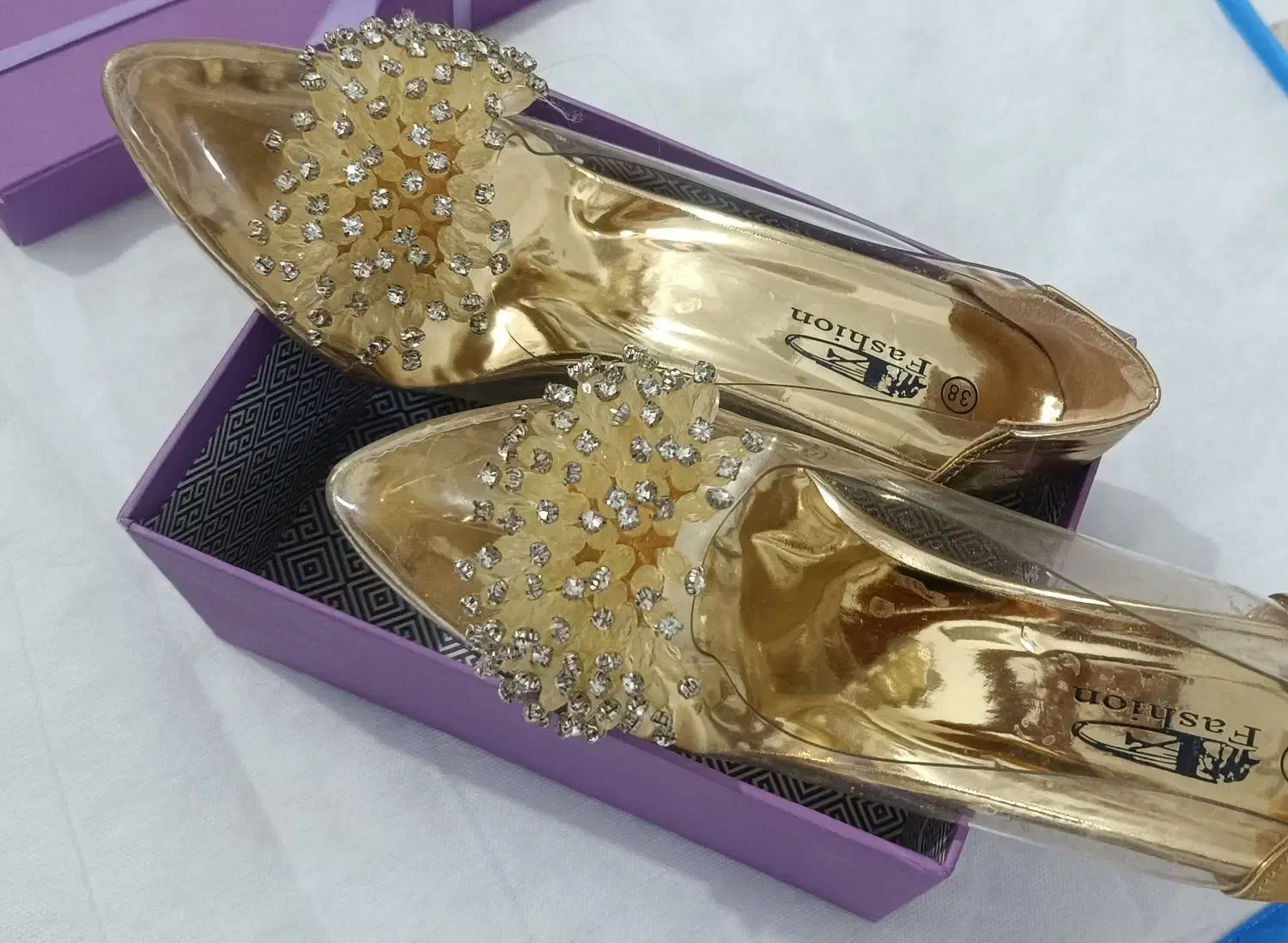 کفش های مجلسی|کیف، کفش، کمربند|لامرد, |دیوار