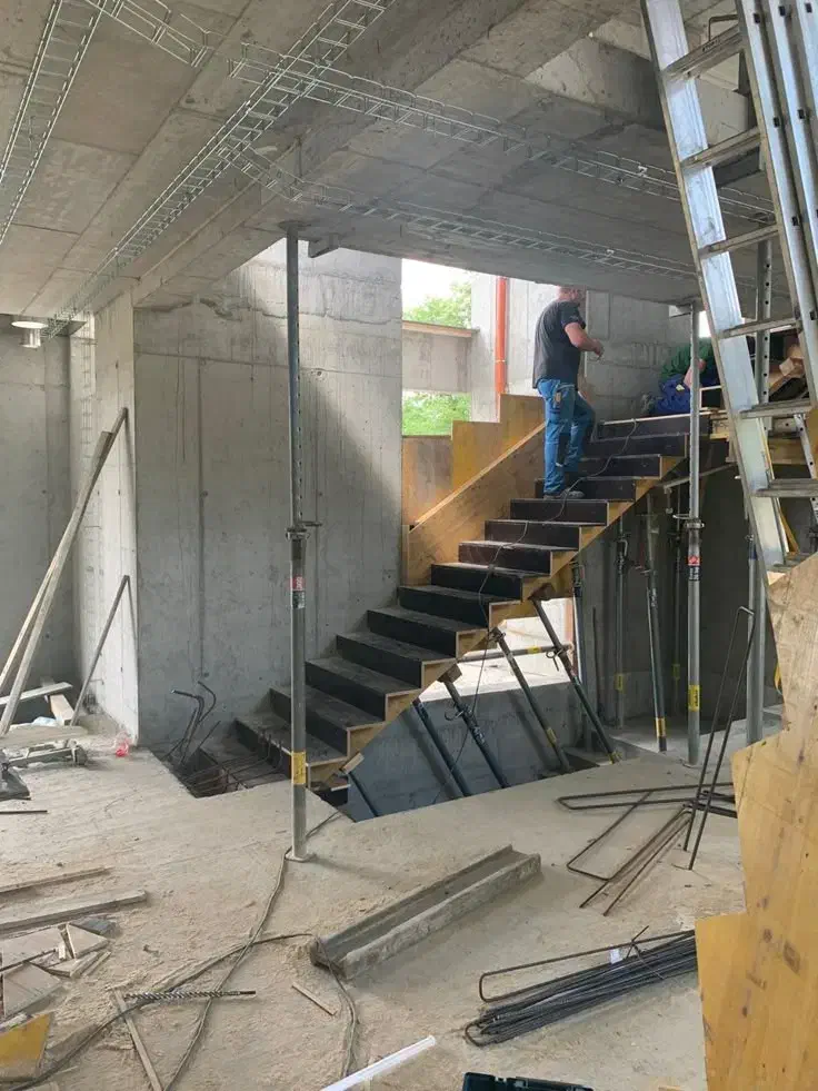 پیمانکاری کامل ساختمان از صفر تا صد در کل گیلان|خدمات پیشه و مهارت|بندر انزلی, کلیور|دیوار