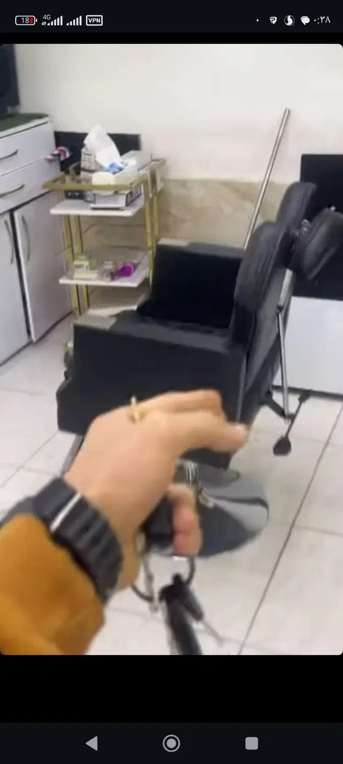 صندلی دکور نور اینه|آرایشگاه و سالن‌های زیبایی|سبزوار, فیاض|دیوار