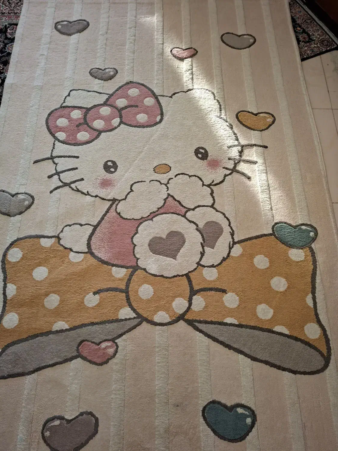 فرش عروسکی کیتی|فرش|باقرشهر, |دیوار