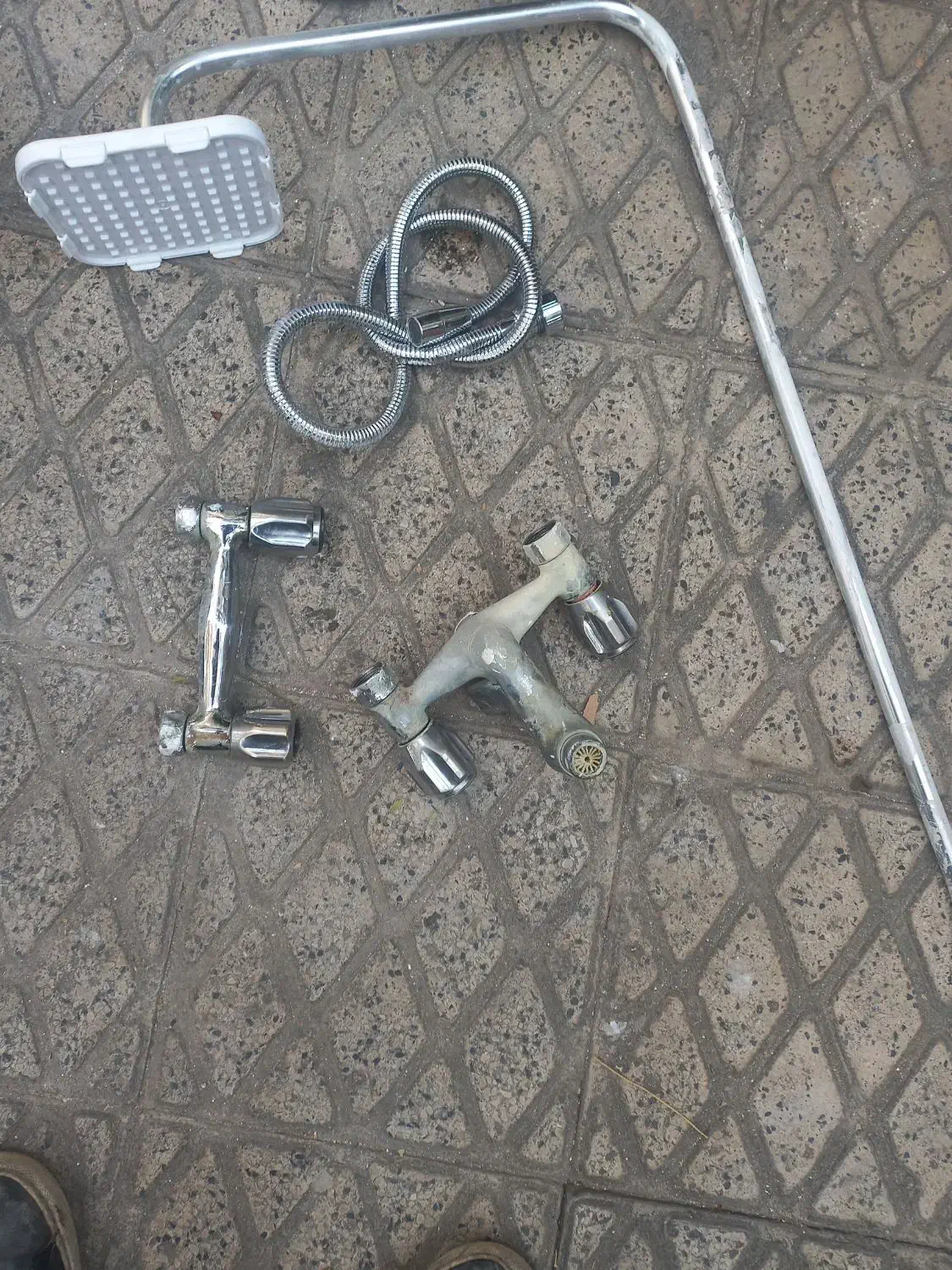 روشویی چینی سالم|لوازم سرویس بهداشتی|تهران, یاخجی آباد|دیوار