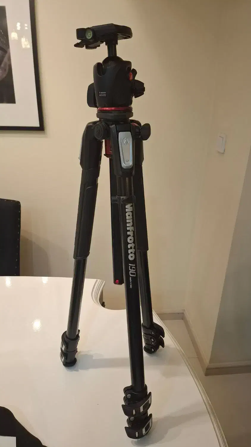سه پایه حرفه ای مانفرتو  mt190 xpro3|دوربین عکاسی و فیلم‌برداری|شیراز, خلیلی|دیوار