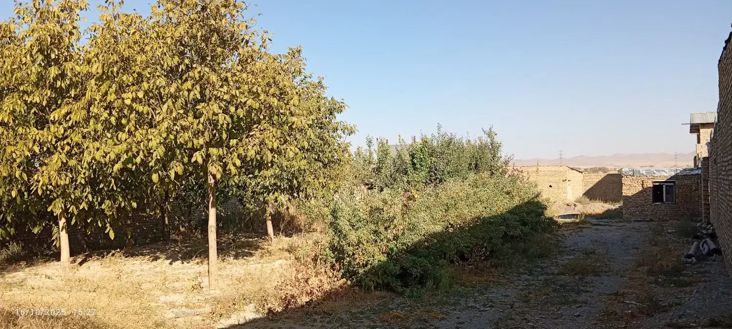 زمین چهار دیواری|فروش خانه و ویلا|خنداب, |دیوار