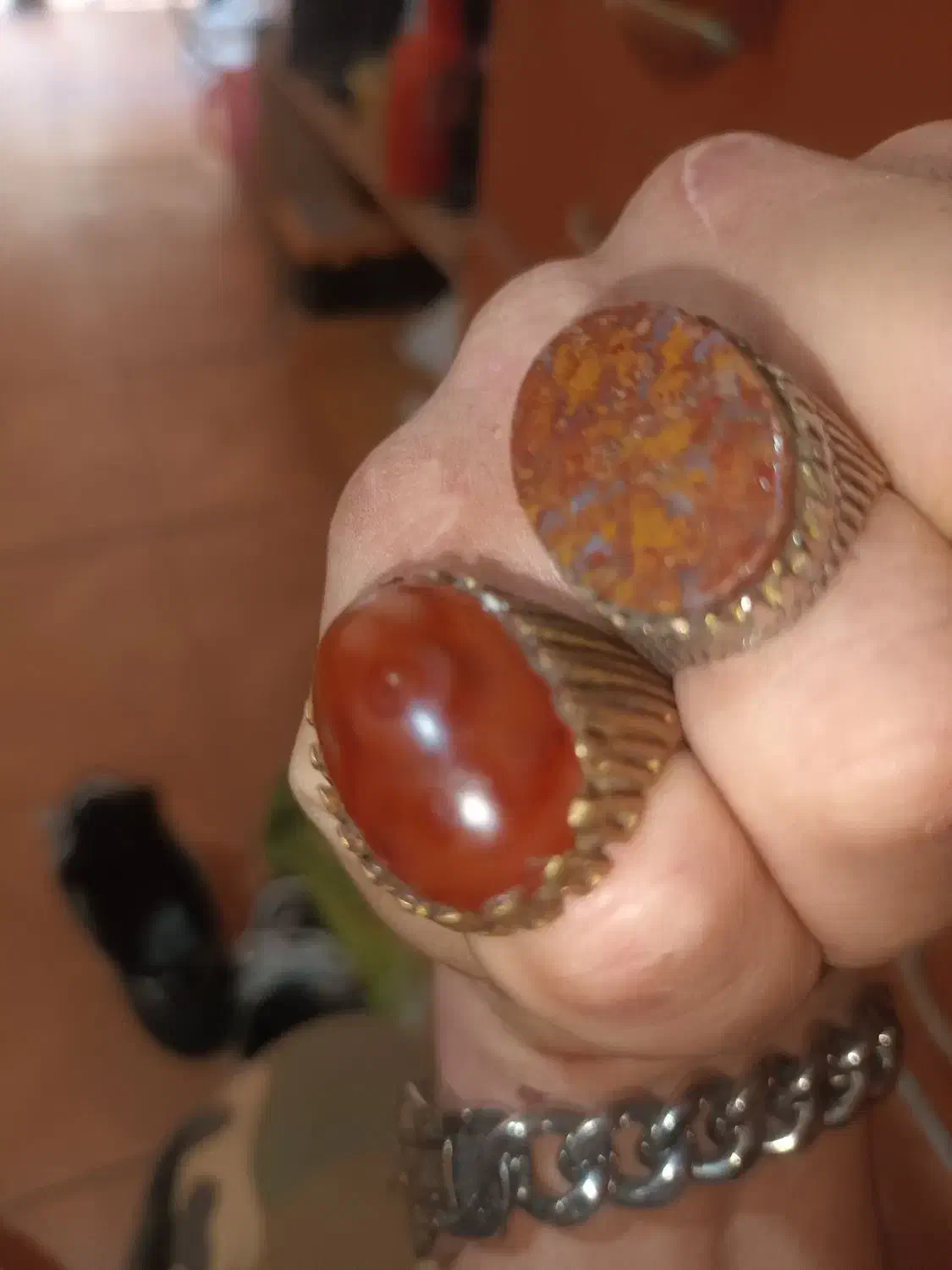 انگشتر با اسالت وخوش رخ|جواهرات|رشت, دروازه لاکان|دیوار