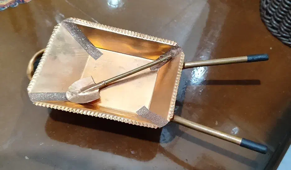 فرغون تزئینی مسی|صنایع دستی و سایر لوازم تزئینی|زنجان, |دیوار