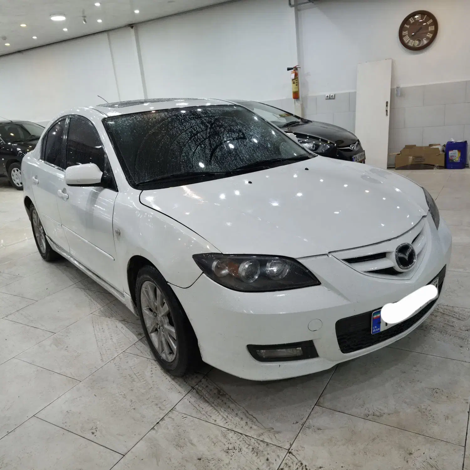 مزدا ۳ تیپ ۳ مدل ۸۶ سفید|خودرو سواری و وانت|قائم‌شهر, |دیوار