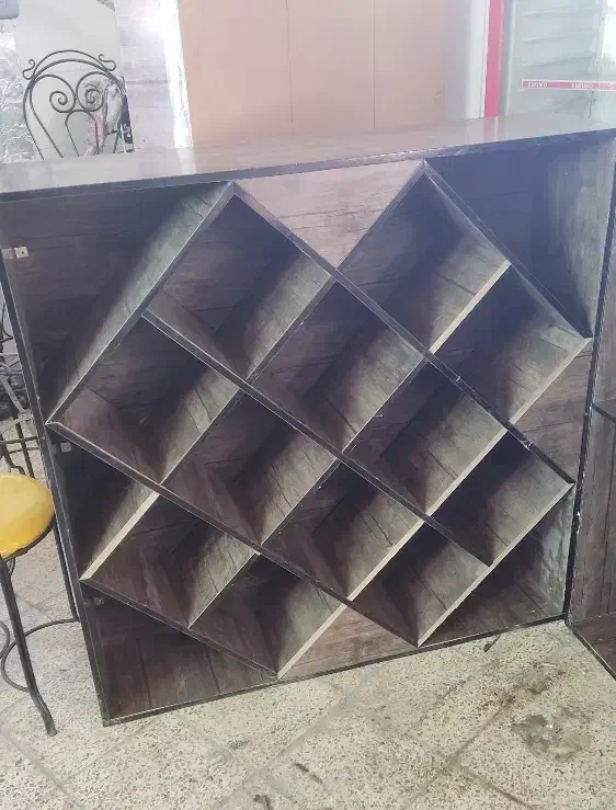 قفسه. دکور.|کتابخانه، شلف، قفسه‌های دیواری|مسجد سلیمان, |دیوار