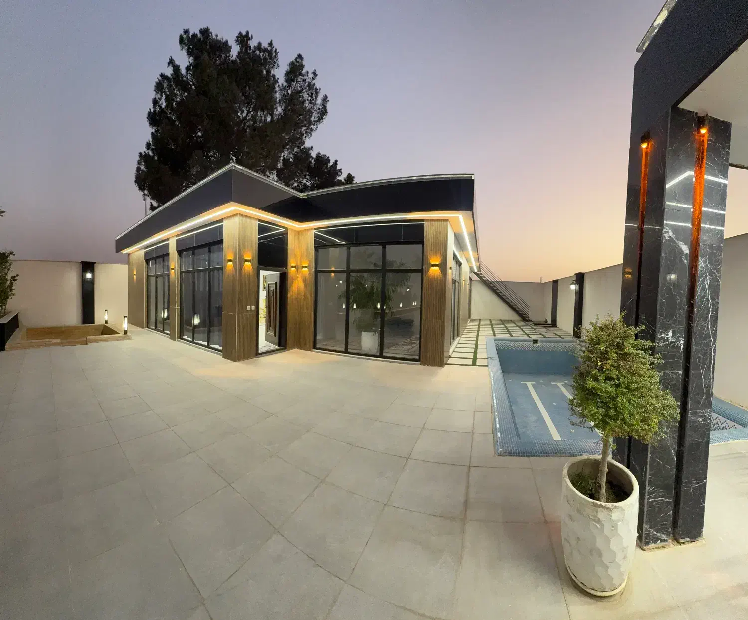 685مترباغ ویلا/داخل شهرک/۲۰۰متربنا/سنددار/استخردار|فروش خانه و ویلا|شهریار, رنگرز|دیوار