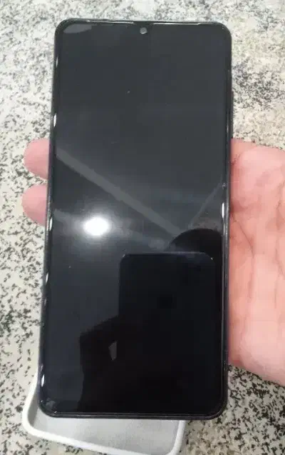 پاوربانک و گوشی سامسونگa06|لوازم جانبی موبایل و تبلت|کرج, کوی کارمندان شمالی|دیوار