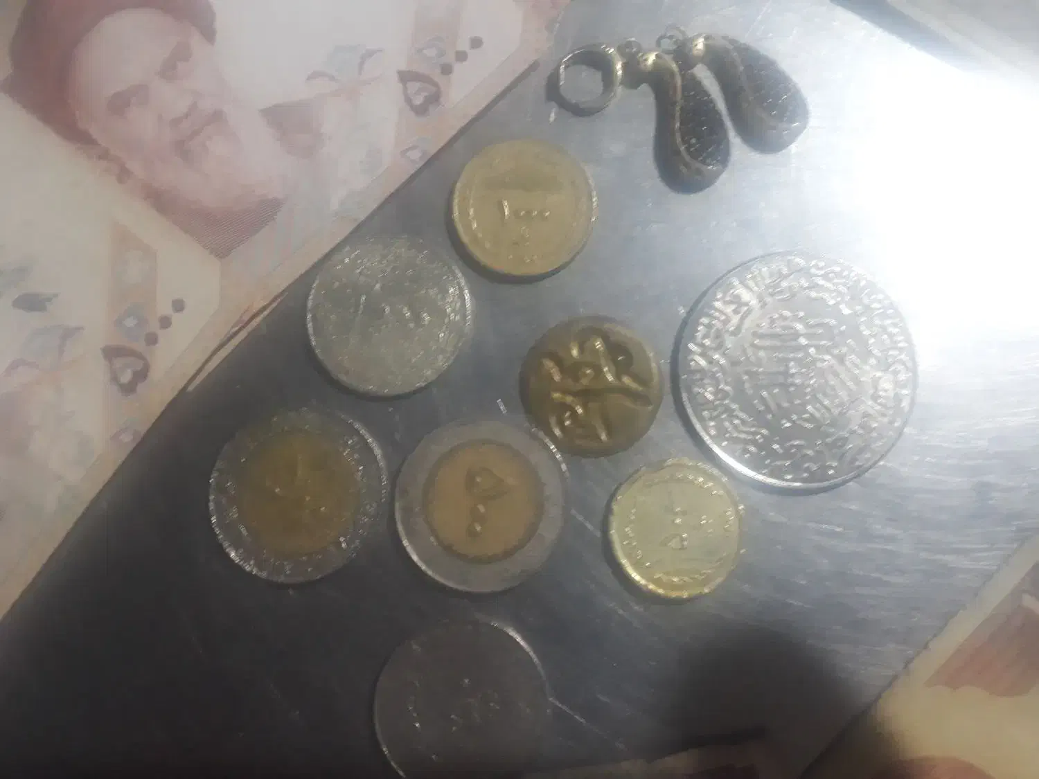 اسکناس جمهوری سکه جمهوری وسکه امام علی قدیمی|کلکسیون سکه، تمبر، اسکناس|سبزوار, زینبیه|دیوار