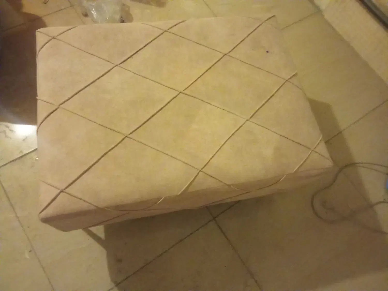 پاف|صندلی و نیمکت|تبریز, |دیوار