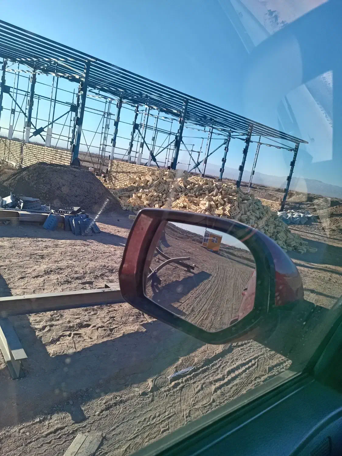 واحد کارگاهی درمرحله سفت کاری|فروش دفتر کار، اتاق اداری، مطب|گناباد, |دیوار