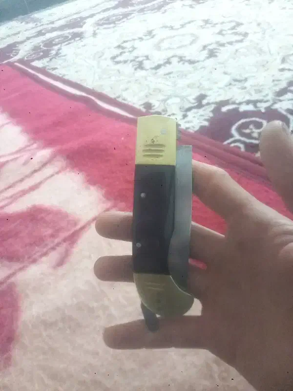 چاقو ۹دنده|کلکسیون اشیاء عتیقه|بجنورد, |دیوار