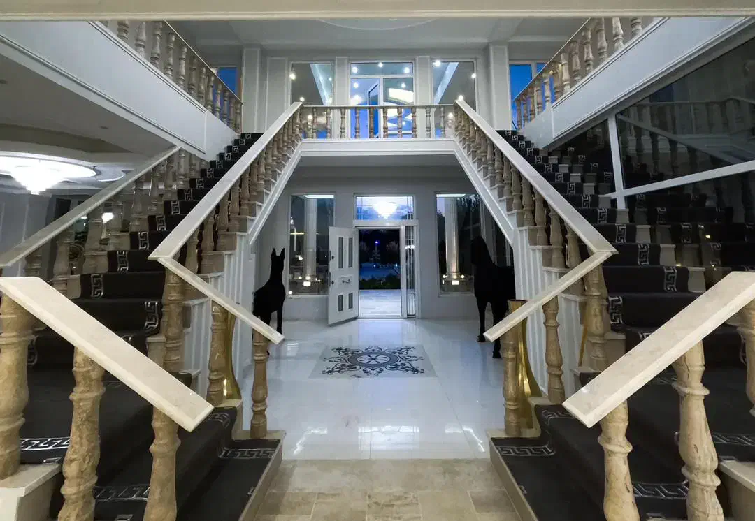 اجاره روزانه ویلا فوق لاکچری|اجارهٔ کوتاه‌مدت ویلا و باغ|محمدشهر, محمدشهر|دیوار