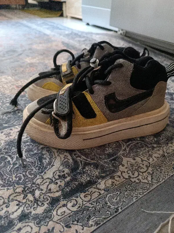 کفش مارک airforce1|کیف، کفش، کمربند|کرج, کمال‌شهر|دیوار