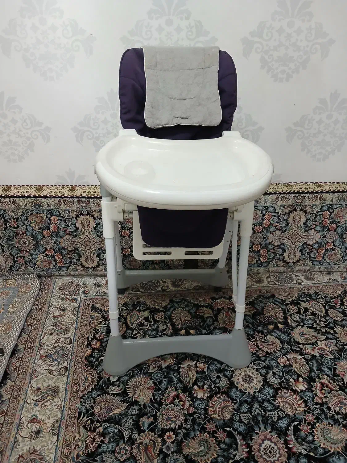 صندلی غذا بچه|تخت و صندلی بچه|سنندج, |دیوار