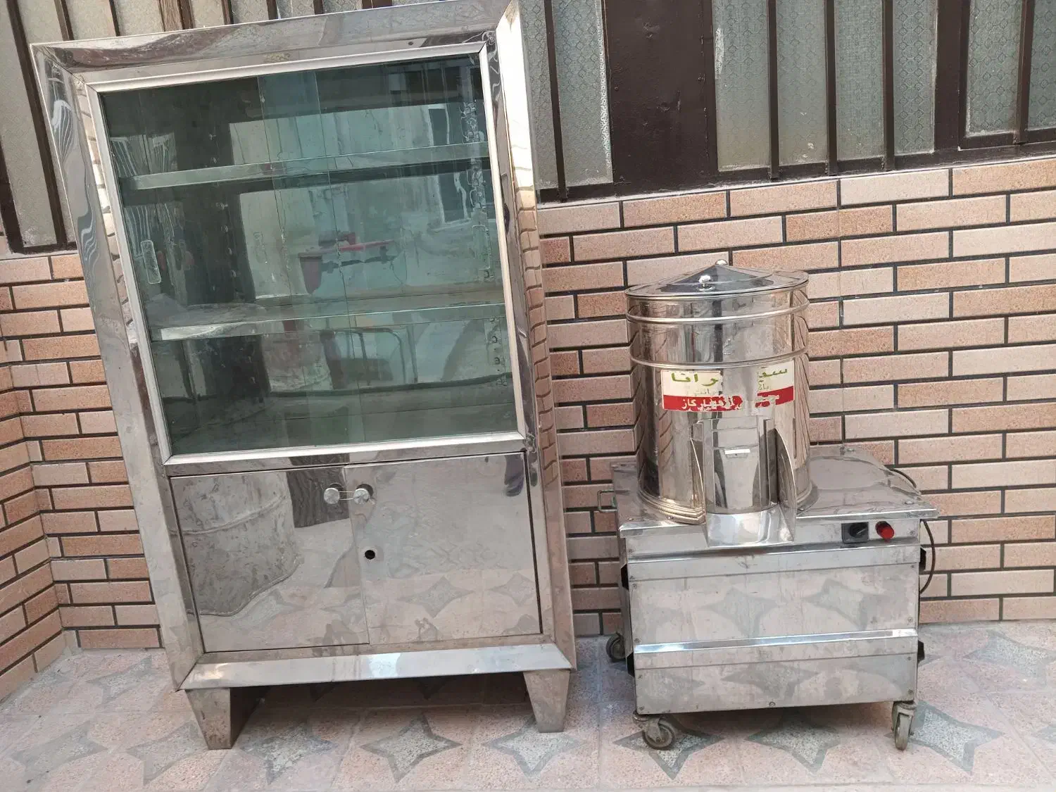 سبزی خردکن  با کمد طبقه استیل|خردکن، آسیاب، غذاساز|تهران, کوثر|دیوار