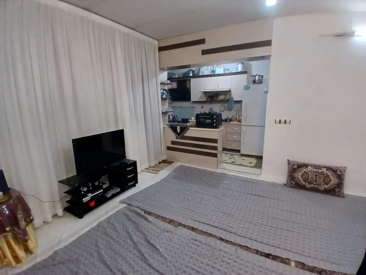 آپارتمان۵۶متری طبقه دوم ۸مترحاشیه(املاک حشمتی)|فروش آپارتمان|مشهد, ایثارگران|دیوار