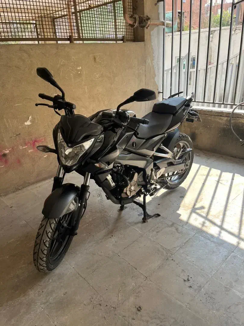 فروشی مدل ۹۳|موتورسیکلت|ری, ظهیرآباد|دیوار