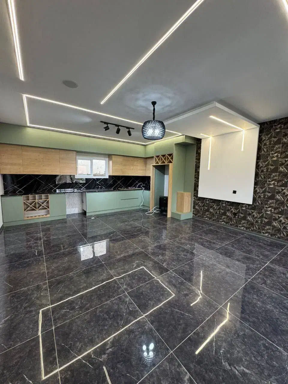 فروش آپارتمان ۷۵ متری تک خواب در حاشیه خیابان|فروش آپارتمان|مشهد, طلاب|دیوار