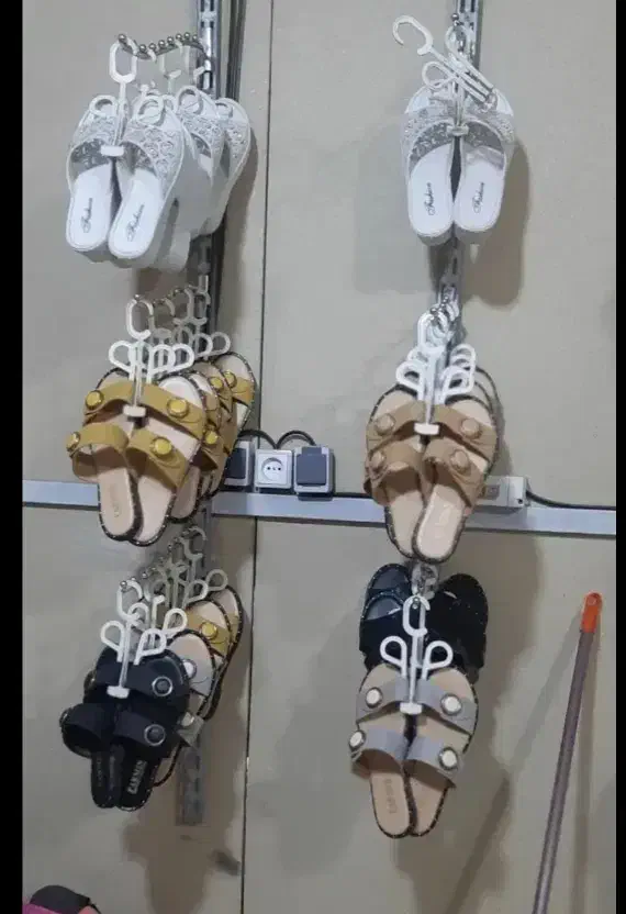 صندل زنانه|کیف، کفش، کمربند|پرند, فاز ۲|دیوار