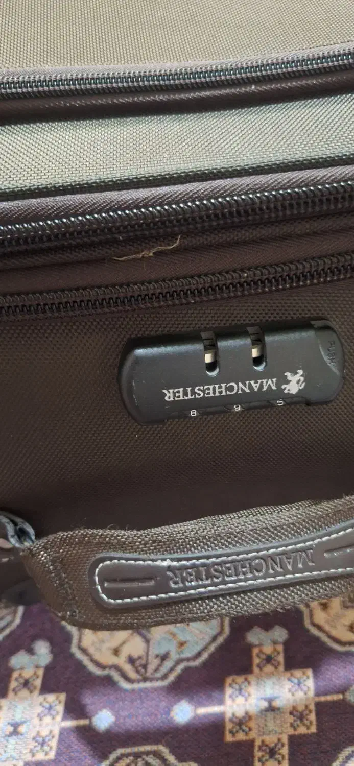 چمدون|کیف، کفش، کمربند|قوچان, |دیوار