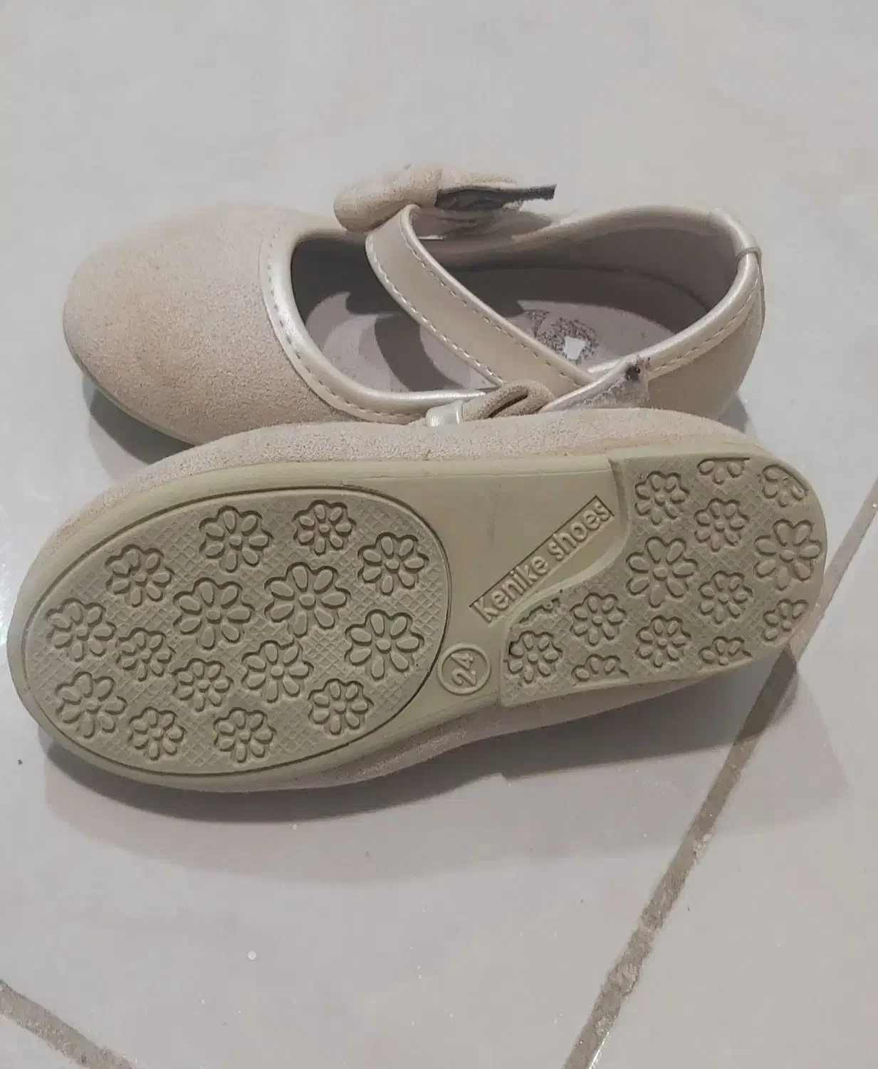 کفش دخترانه|کفش و لباس بچه|اصفهان, کوی شهید کشوری|دیوار