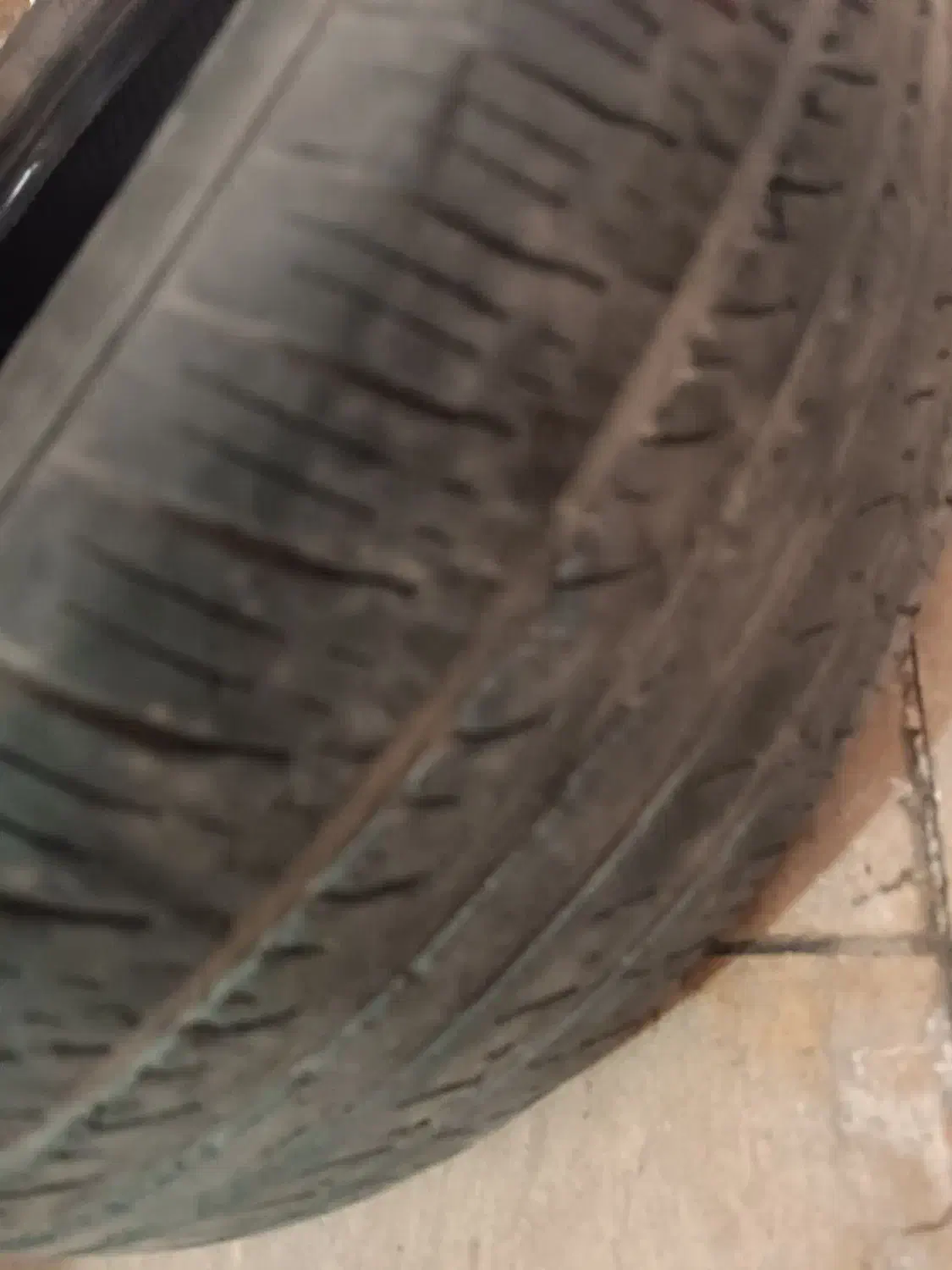 لاستیک205پژویی|قطعات یدکی و لوازم جانبی|قم, باغ کرباسی|دیوار