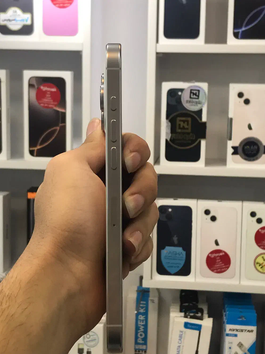 گارانتی ۱۵ ماهiPhone 16 pro max|موبایل|رشت, بازار|دیوار