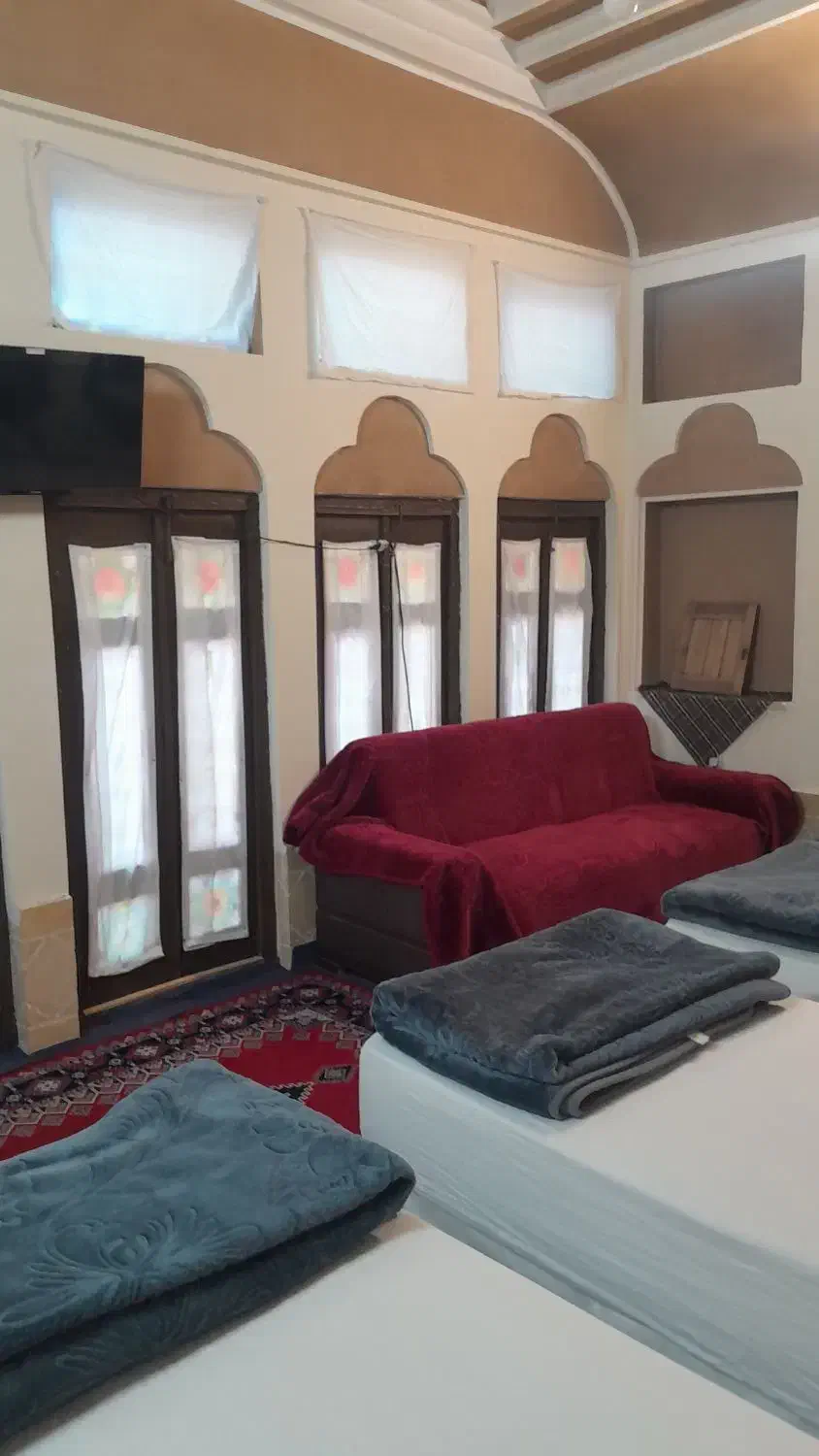 اقامتگاه .بومگردی .سوییت .هتل سنتی|اجارهٔ کوتاه‌مدت آپارتمان و سوئیت|یزد, |دیوار