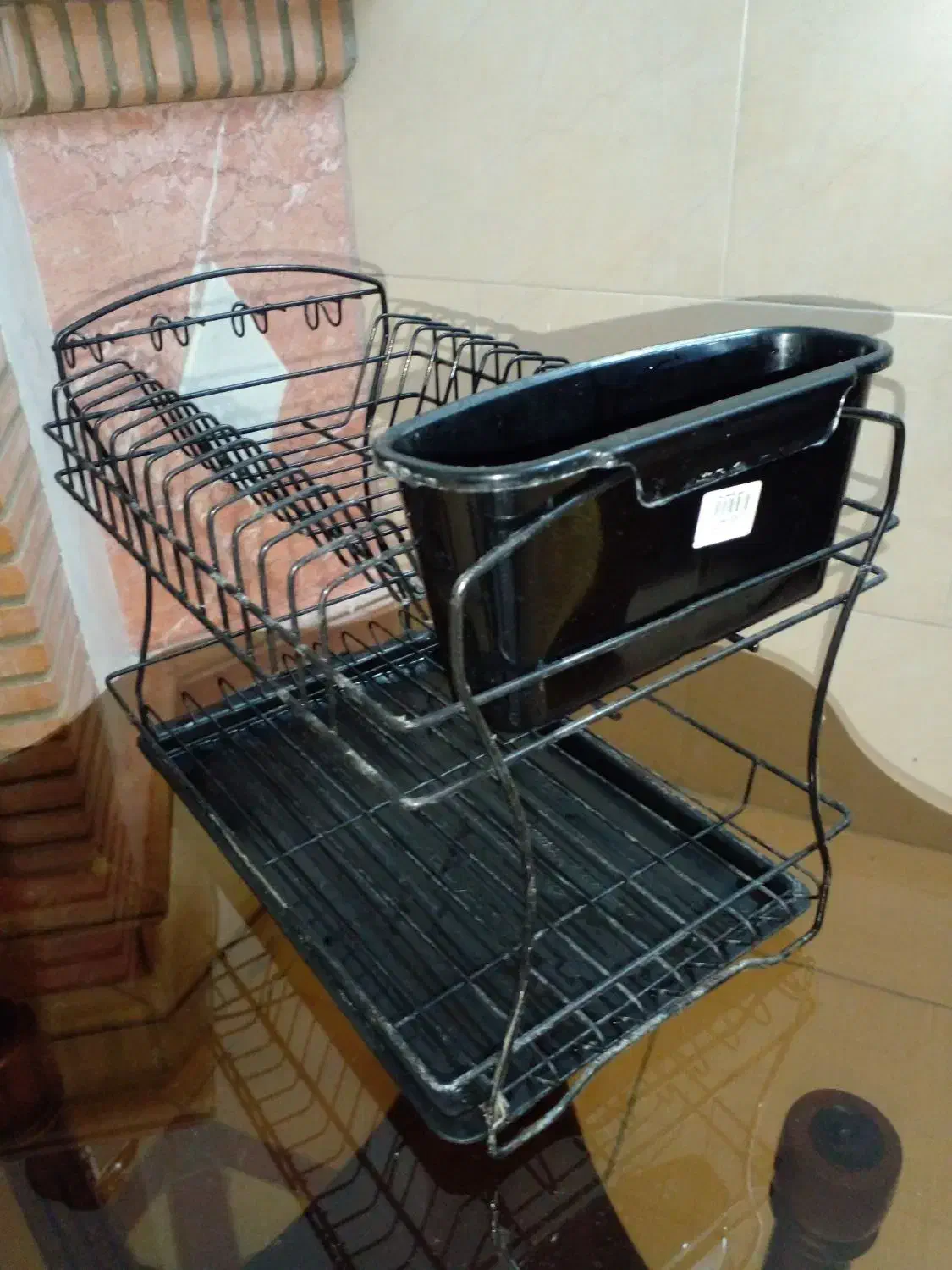 آبچکون|آب‌چکان و نظم‌دهنده ظروف|اندیشه, اندیشه فاز ۳|دیوار