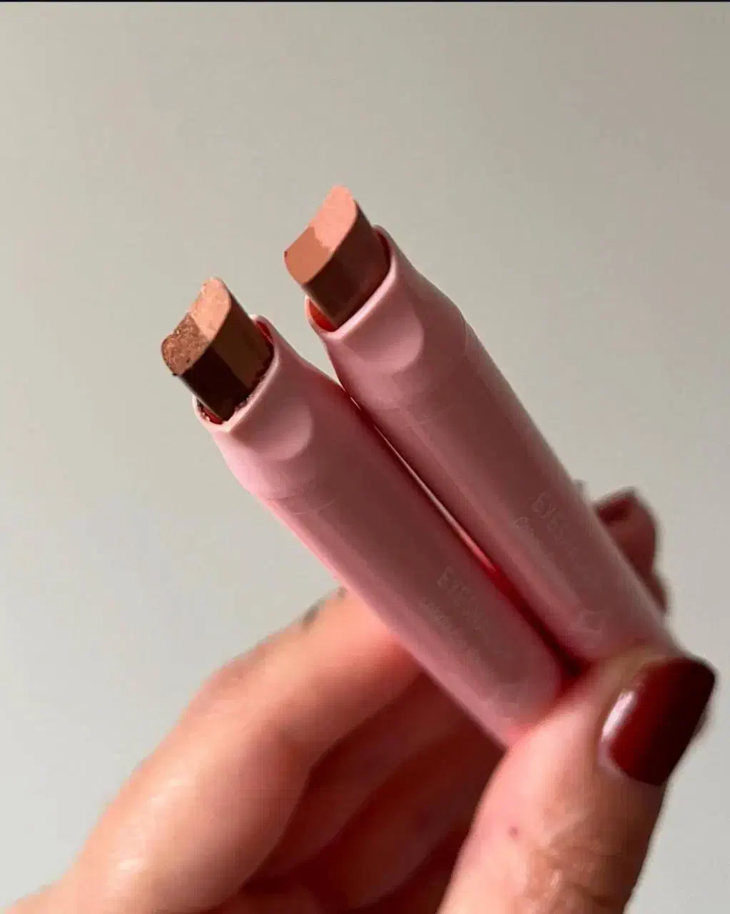 آرایشی بهداشتی|آرایشی، بهداشتی، درمانی|صدرا-فارس, فاز ۱|دیوار