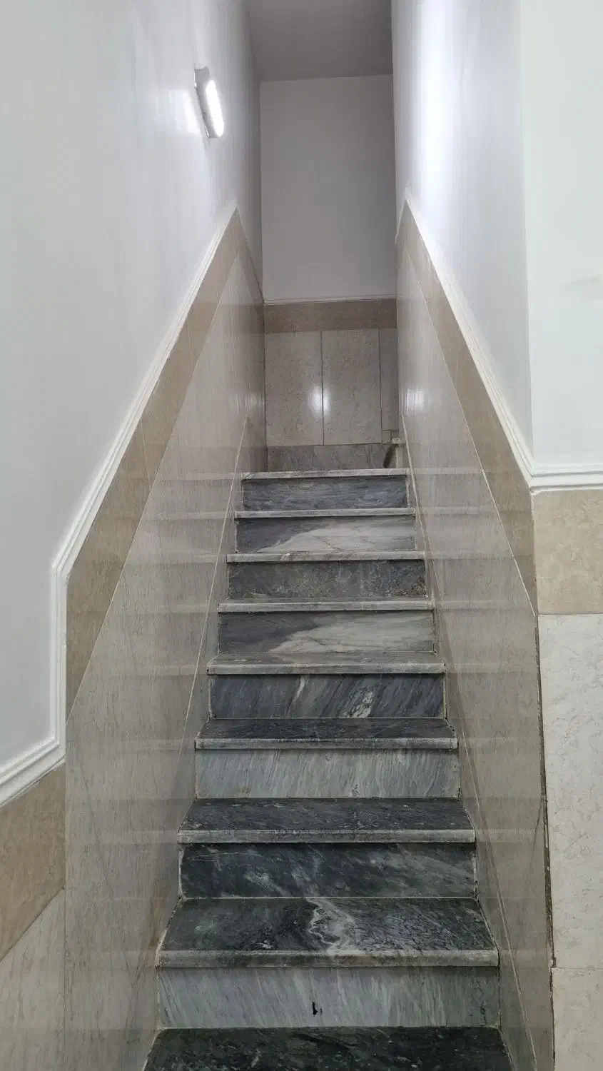 ویلائی ۷۵ متر دو طبقه جنوبی|فروش خانه و ویلا|قم, سراجه (۱۵ خرداد)|دیوار