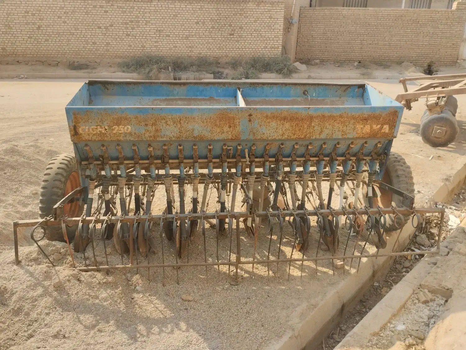 فروش یک دستگاه ردیف کار|ماشینآلات صنعتی|حمیدیه, |دیوار