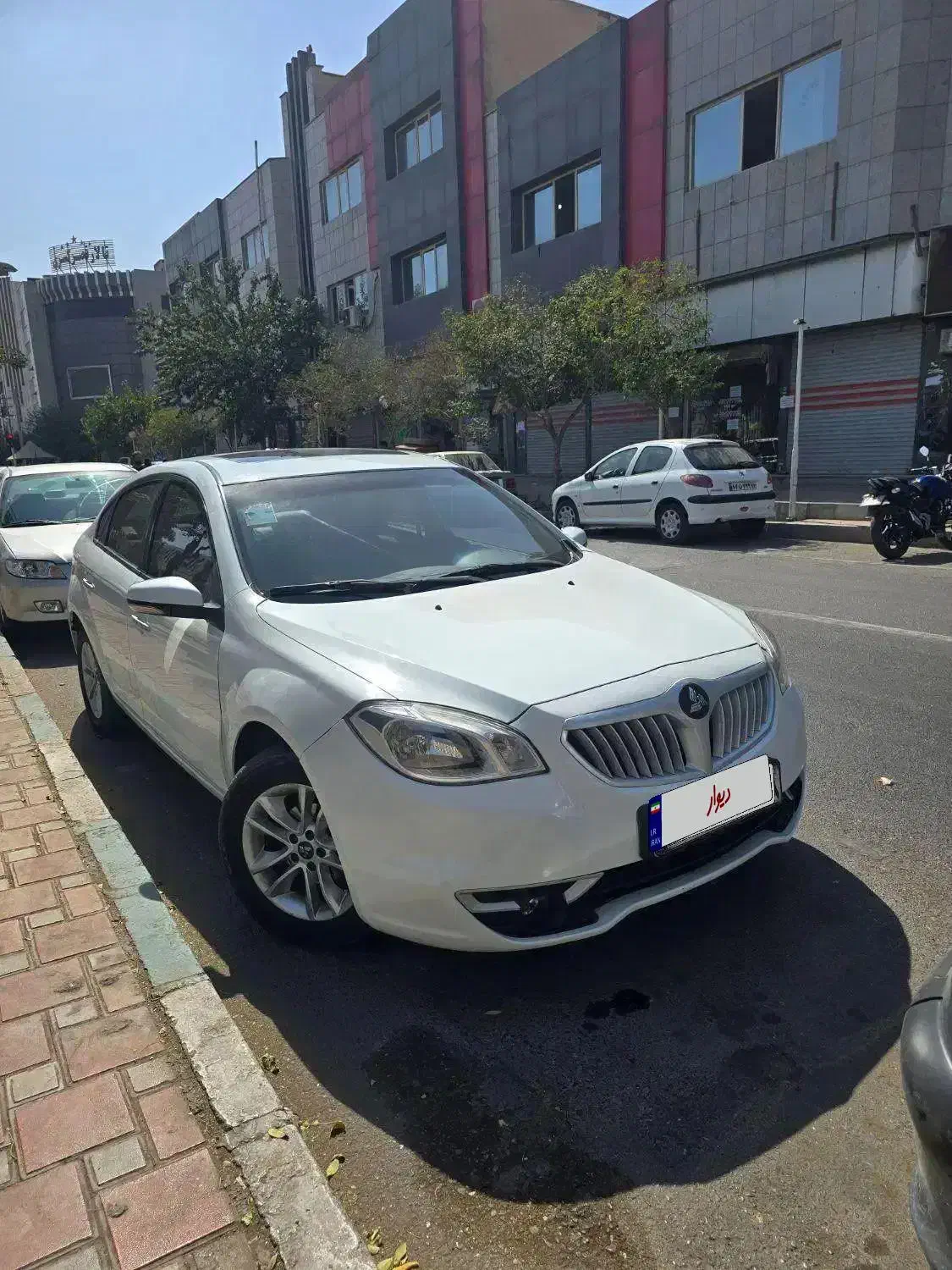 برلیانس H330 اتوماتیک 1500cc، مدل ۱۳۹۶ درحد|خودرو سواری و وانت|رشت, انصاری|دیوار