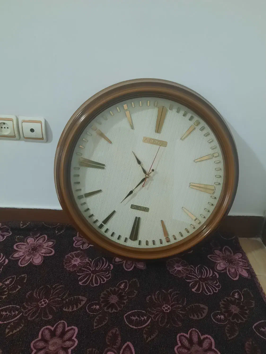 ساعت دیواری|ساعت دیواری و تزئینی|لاهیجان, یحی آباد|دیوار