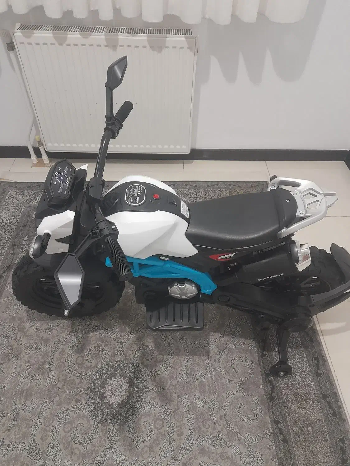 موتور شارژی نو بسیار تمیز|دوچرخه، اسکیت، اسکوتر|پردیس, فاز ۲|دیوار